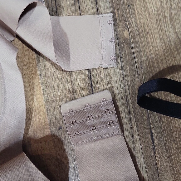 JUST BE Black & Tan Micro Comfort Laser Cut Technology No Underwire Bra Bundle - Picture 12 of 13